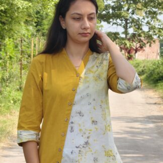 Sacred Temple yellow marigold flower "Rooh-e-Aftab"