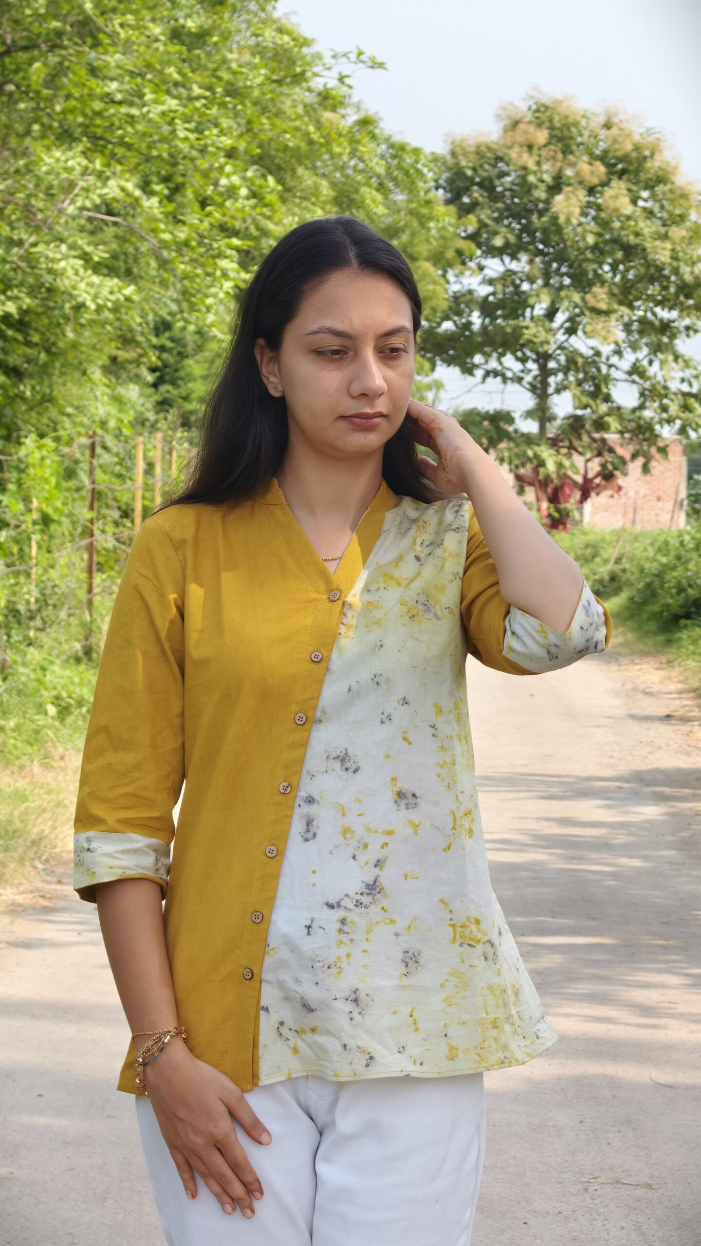 Sacred Temple yellow marigold flower "Rooh-e-Aftab"