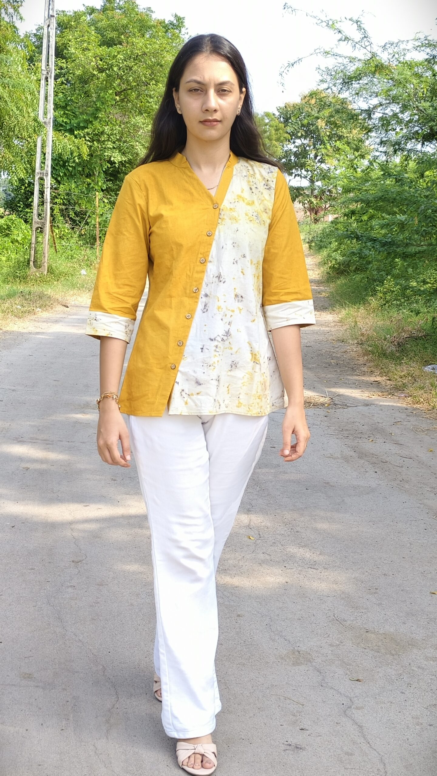 Sacred Temple yellow marigold flower "Rooh-e-Aftab" - Image 4